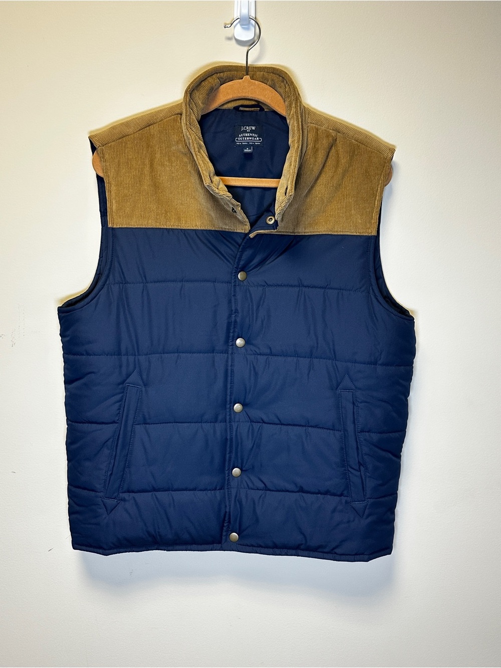 J.Crew Vintage Puffer Vest Navy Blue Corduroy Yoke Men’s Medium-NWOT